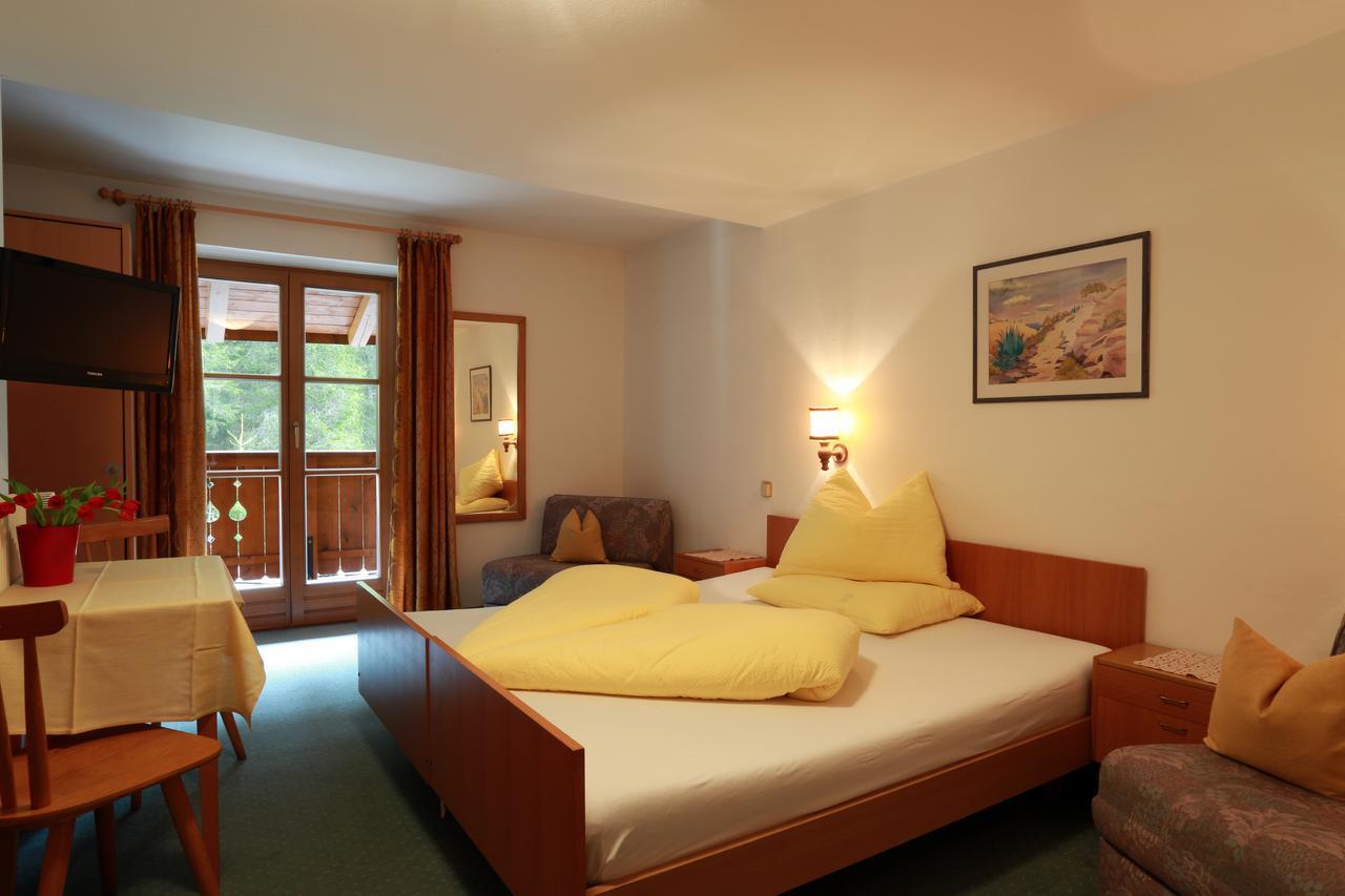 Steinerhof Hotel Брайес Екстериор снимка