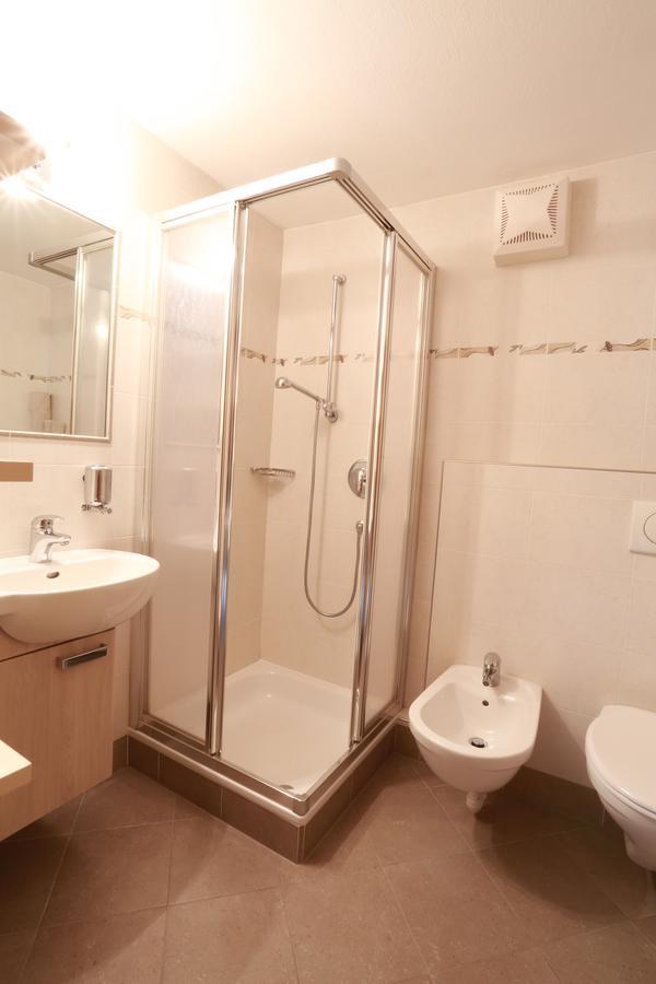 Steinerhof Hotel Брайес Екстериор снимка