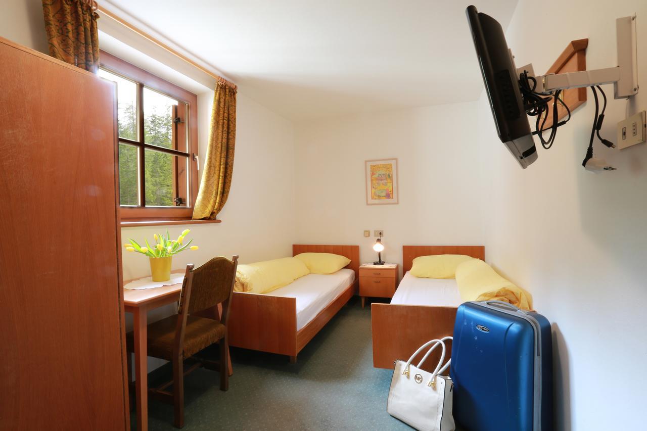 Steinerhof Hotel Брайес Екстериор снимка